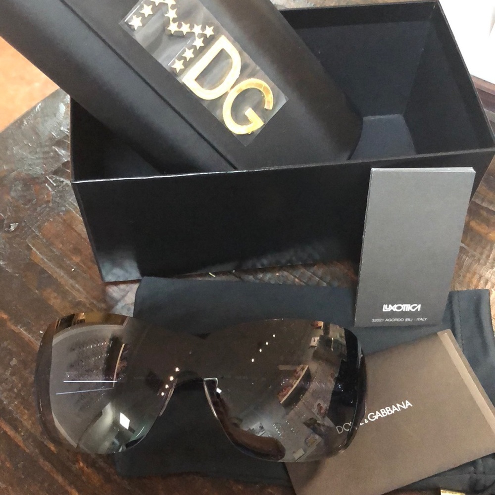 Dolce and Gabbana Madonna Suns NWT LIMITED EDITION